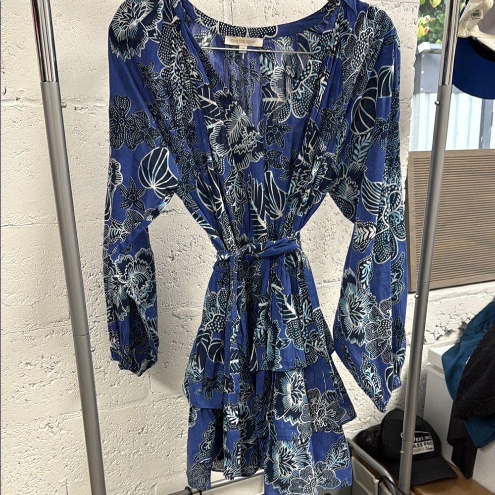 Floral Blue Long Sleeve Summer Ruffled Dress - Like New - Love The Label Medium